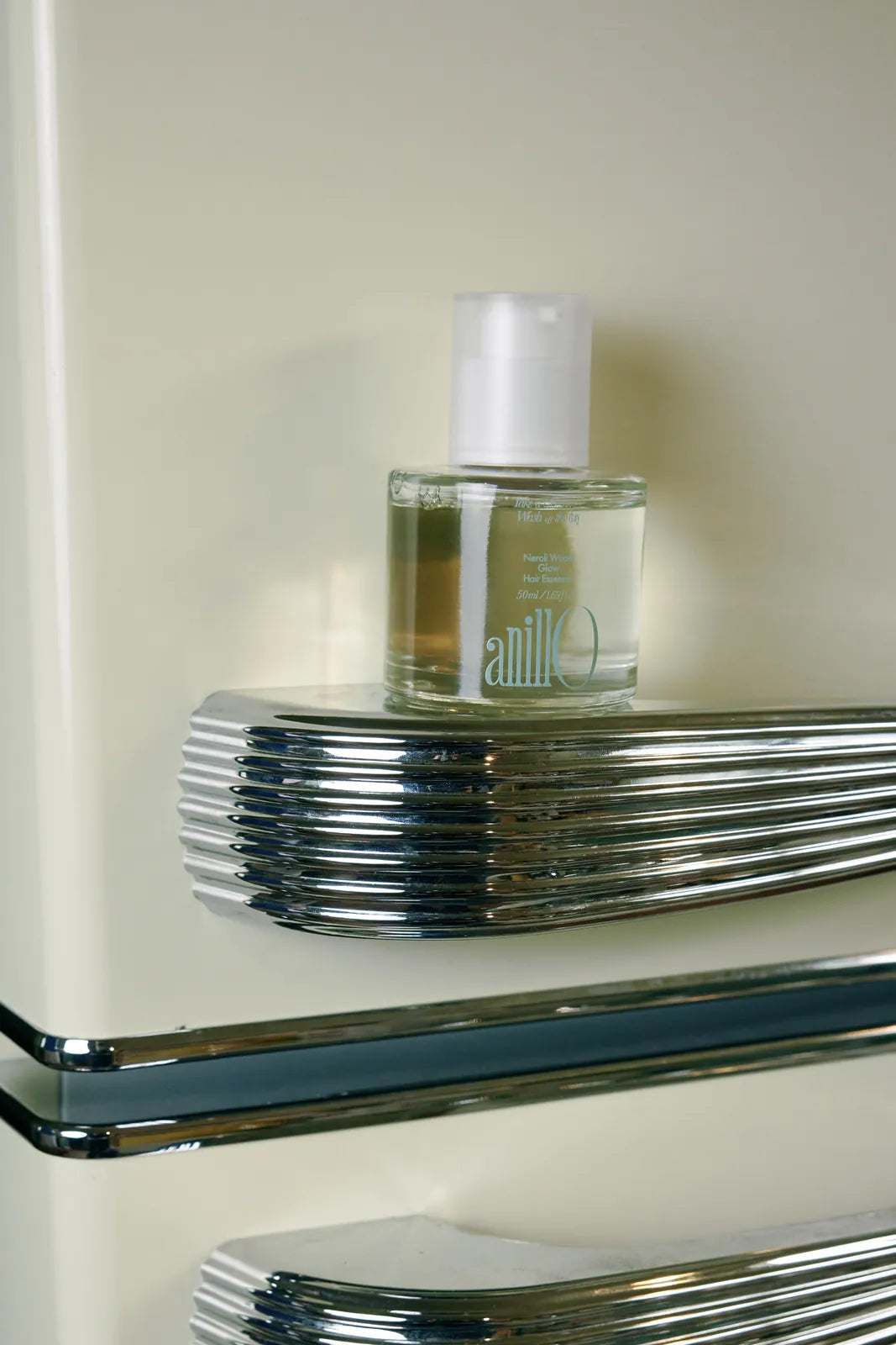 anillO Neroli Wood Glow Hair Essence