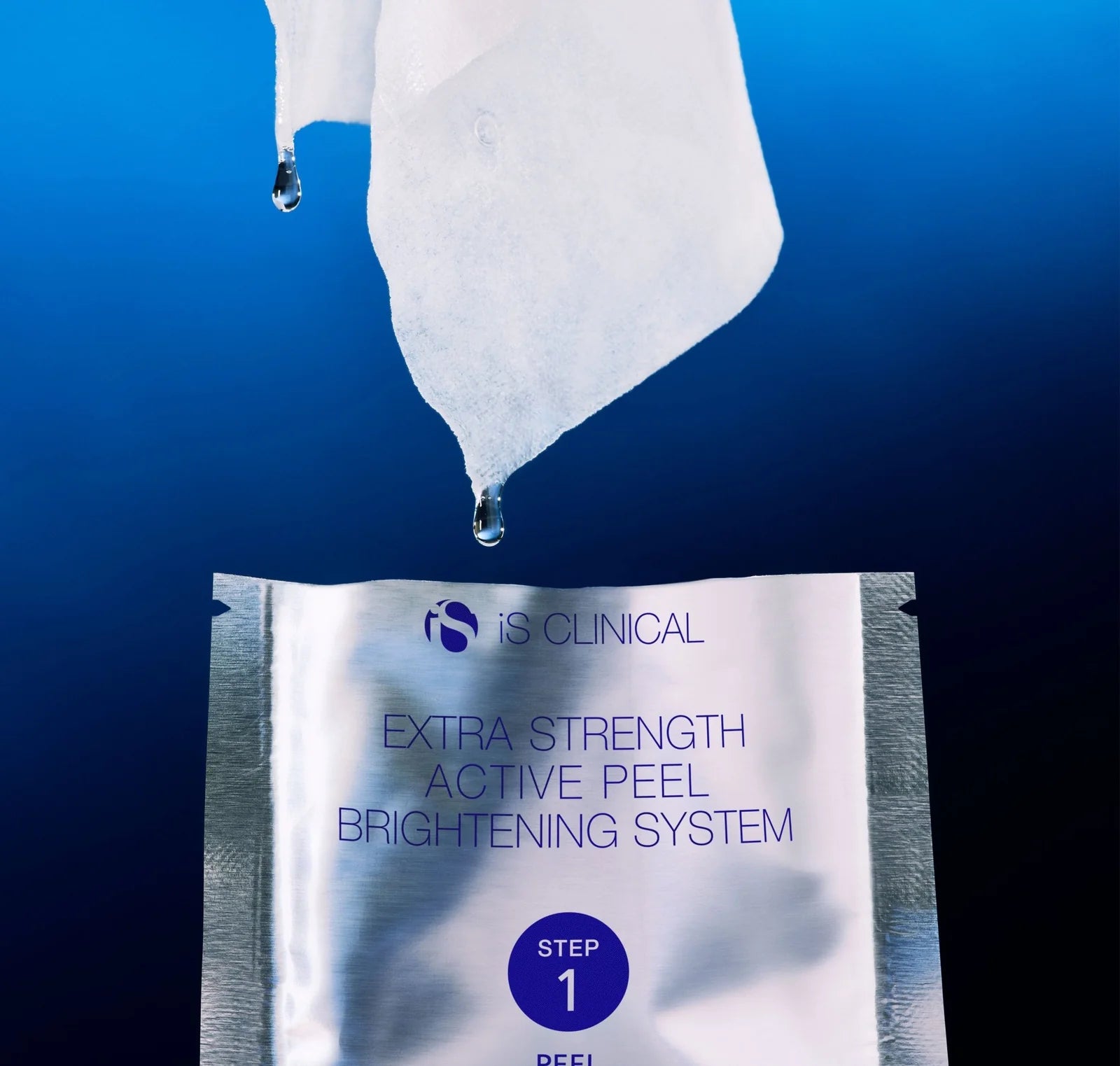 iS Clinical Extra Strength Active Peel Brightening System